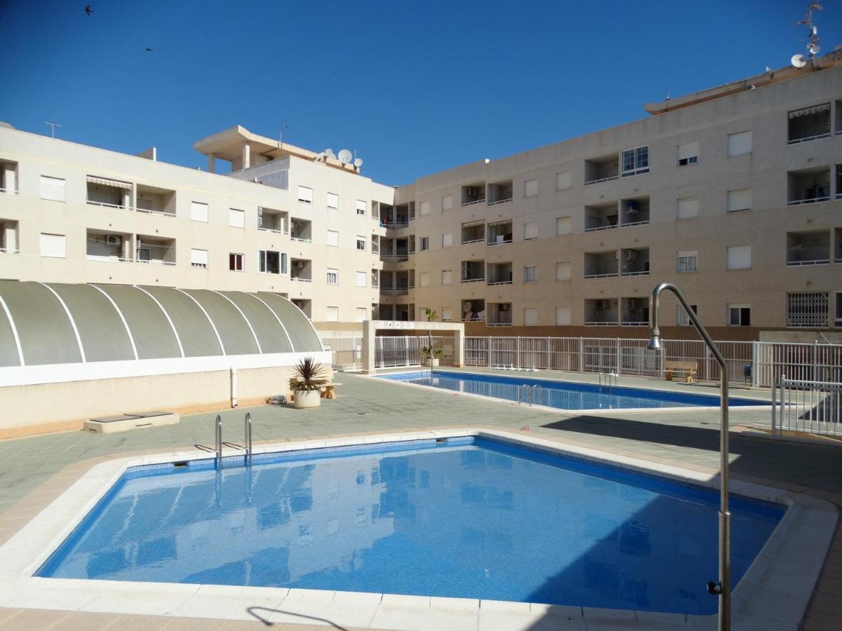 Apartamento Laguna Rosa Торевьиа Экстерьер фото